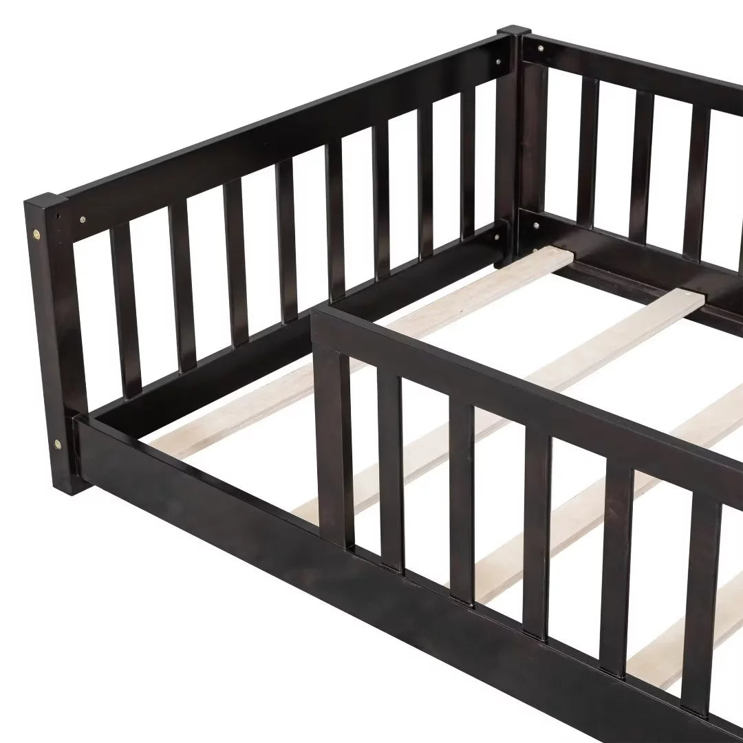 White Full Size Floor Bed with Fence Guardrails and Roof U987410