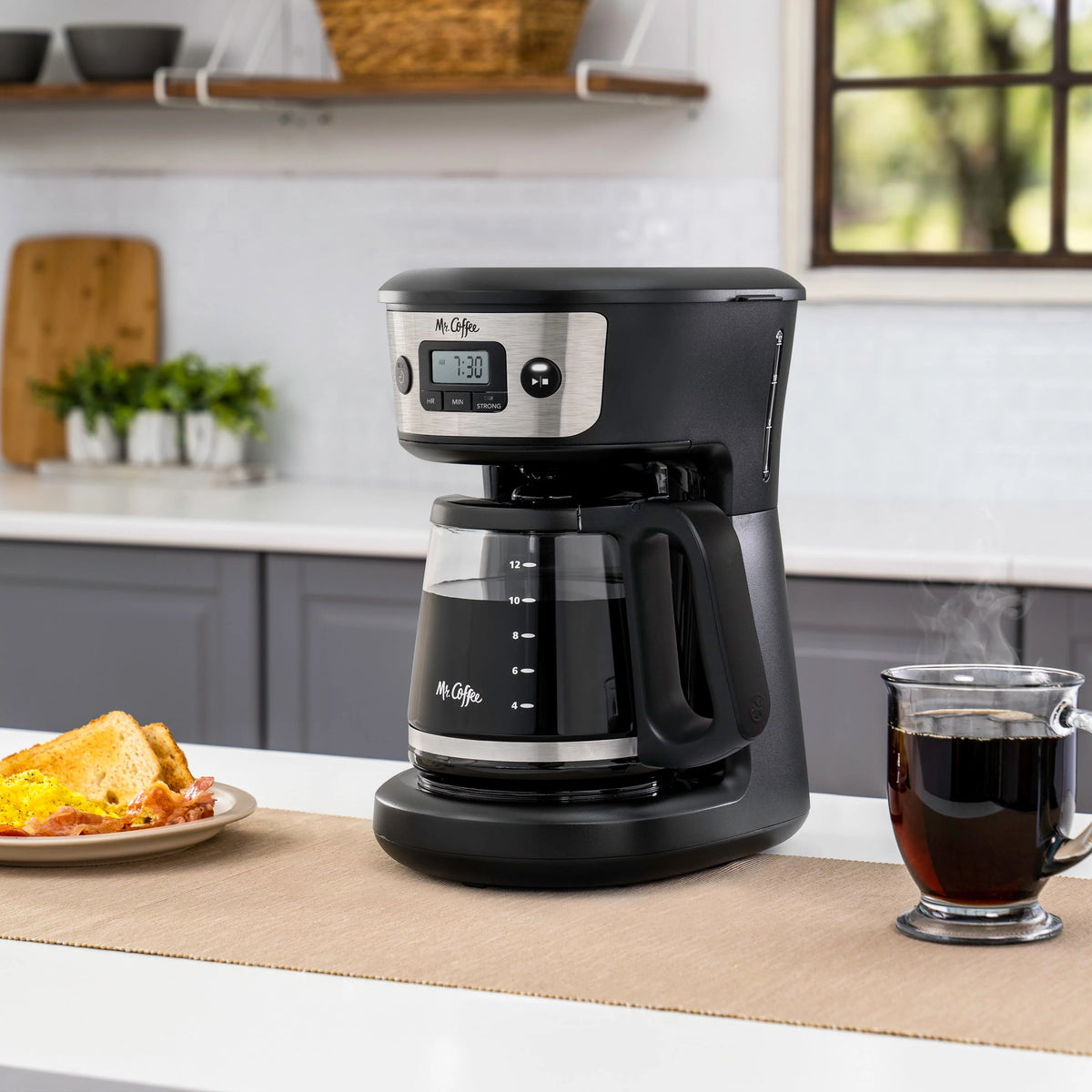12-Cup Programmable Coffee Maker I83407