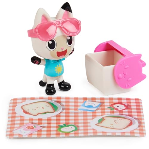 Carlita Toy Car with Pandy Paws Collectible Figure and 2 Accessories H420