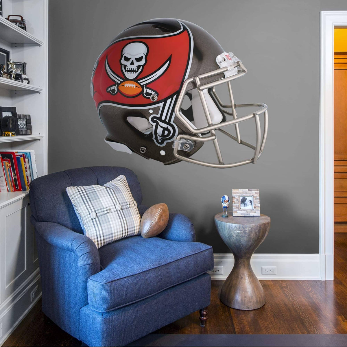 NFL Helmet Wall Decal P584538