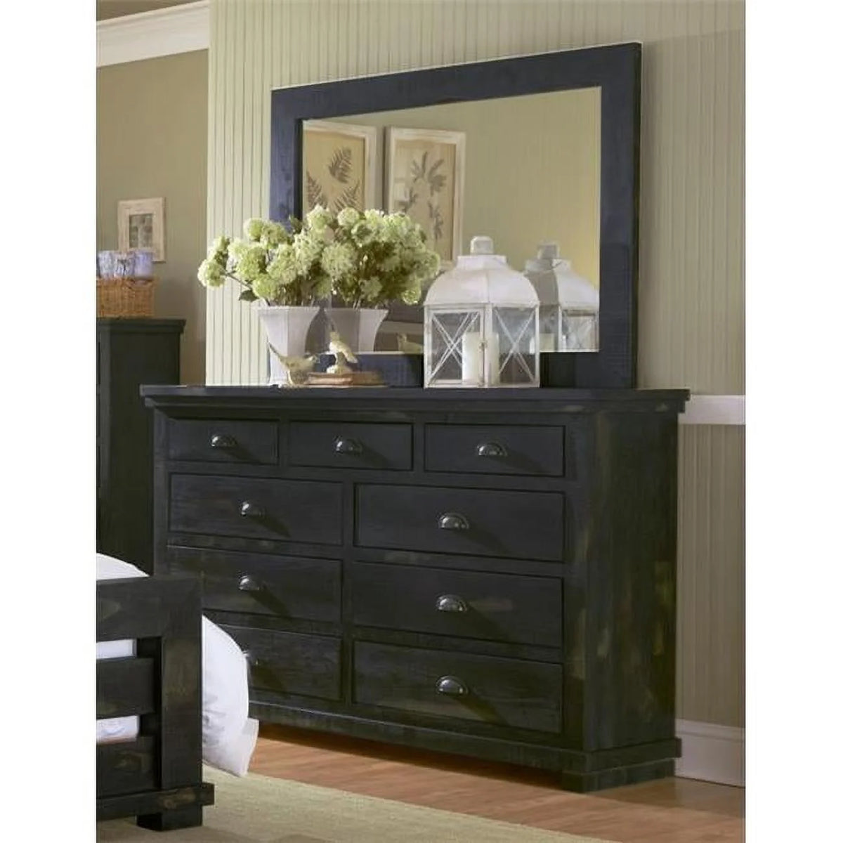9 Drawer Wood Dresser and Mirror O24856