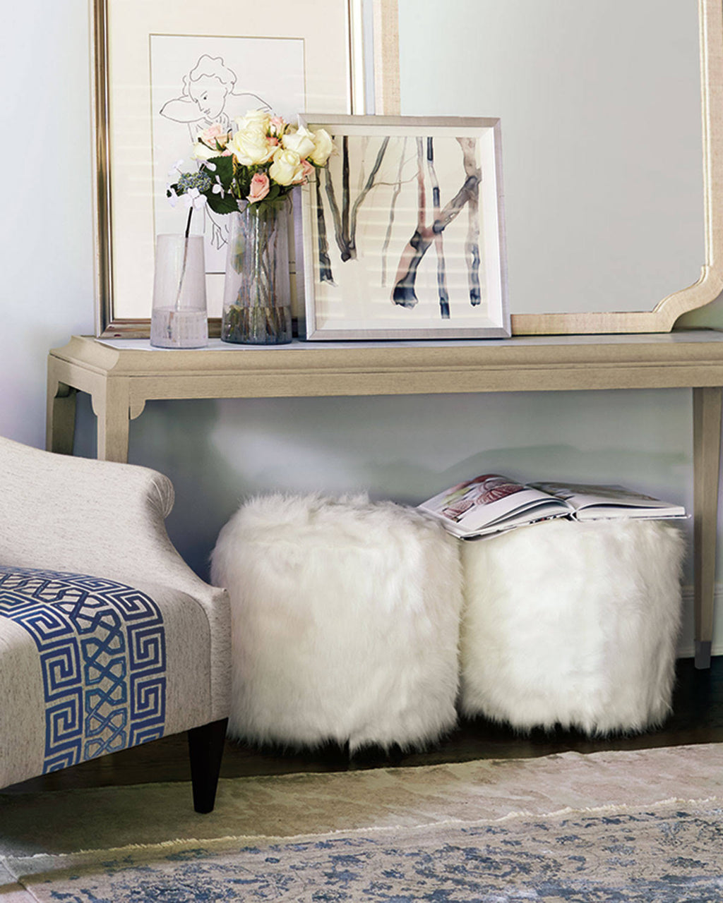 Ivory Faux Fur Ottoman U777