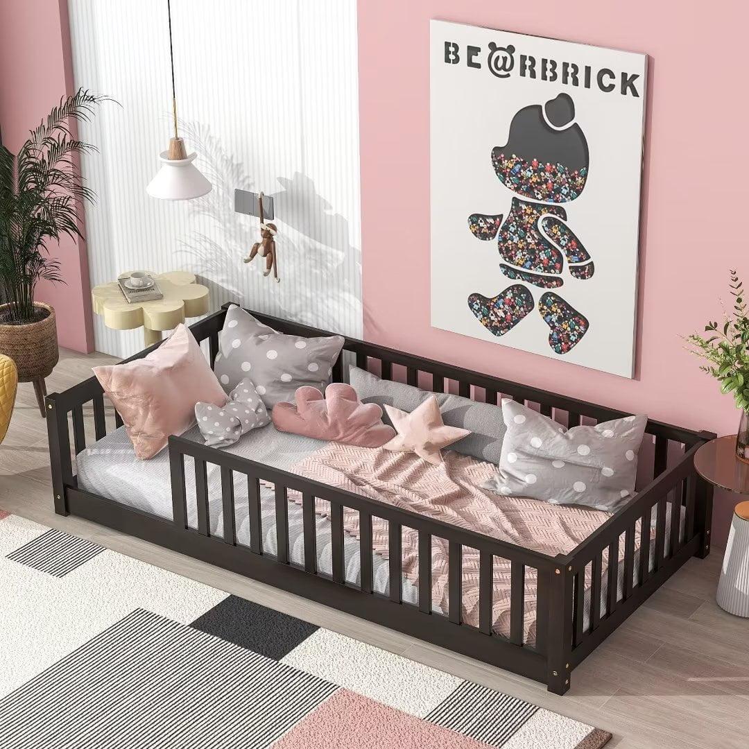 White Full Size Floor Bed with Fence Guardrails and Roof U987410